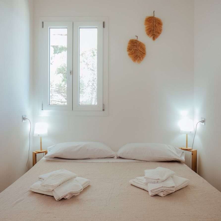Shambala Attic Porto Pino – zweites Schlafzimmer